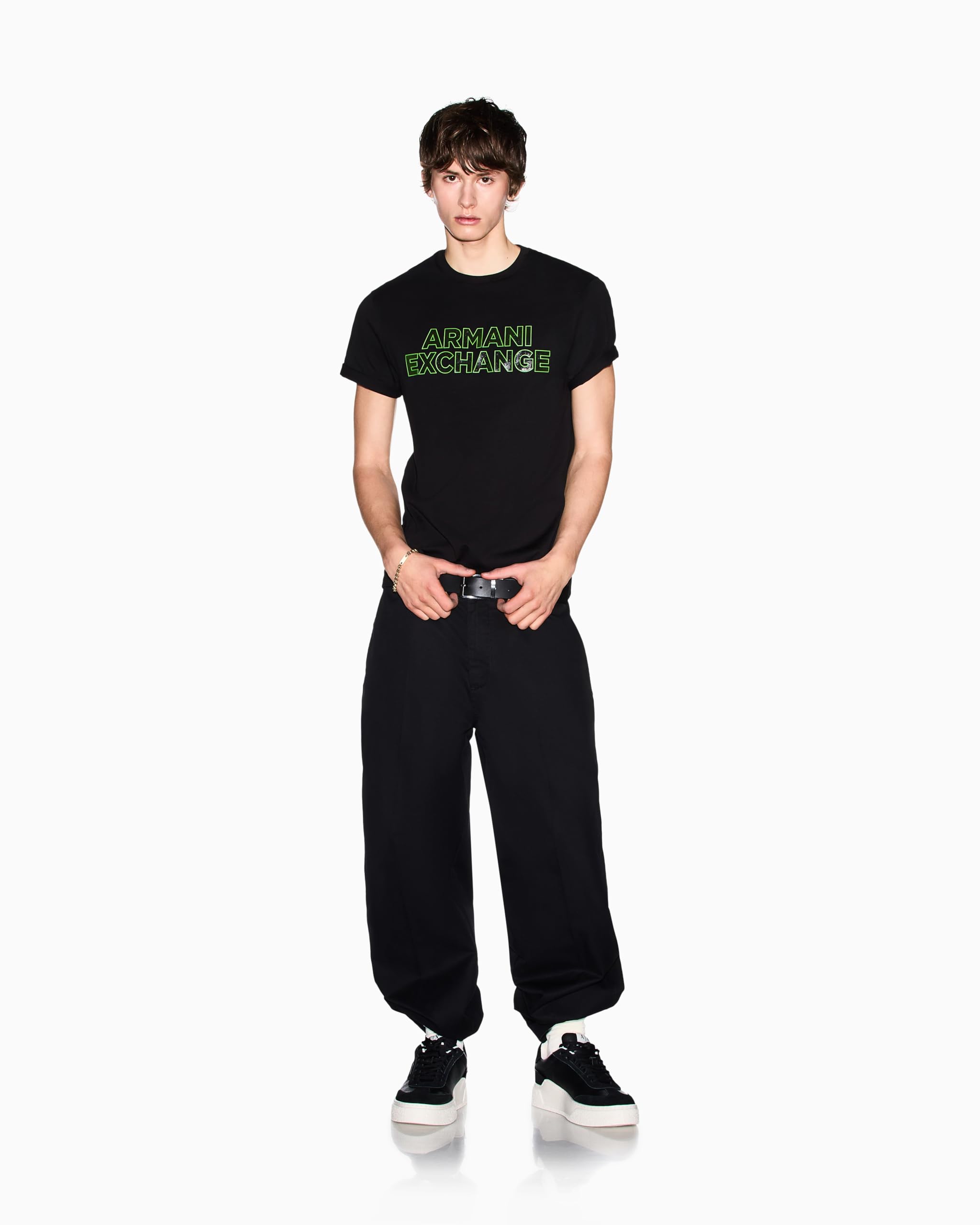 Armani Exchange Camiseta ajustada con logotipo elevado para hombre