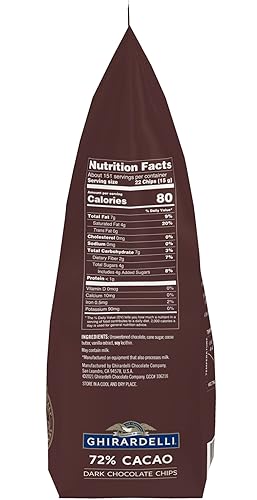 Vista 2 de Ghirardelli - 72% chispas de chocolate de cacao, bolsa de 5 libras con cuchara barista estampada Ghirardelli