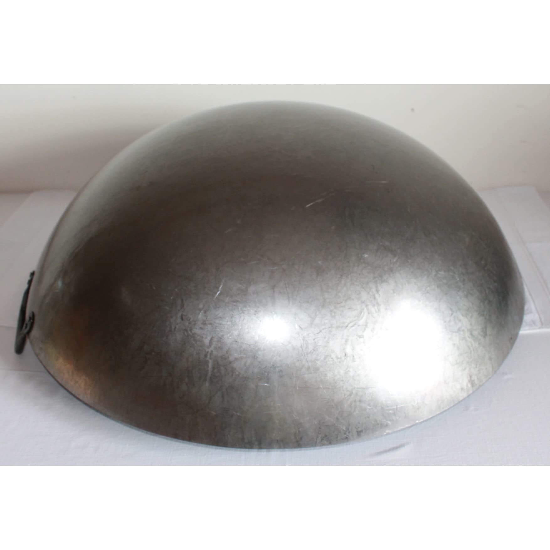 GROSSE WOK-PFANNE RUND 2 HENKEL DURCHMESSER HIER ca.55CM.