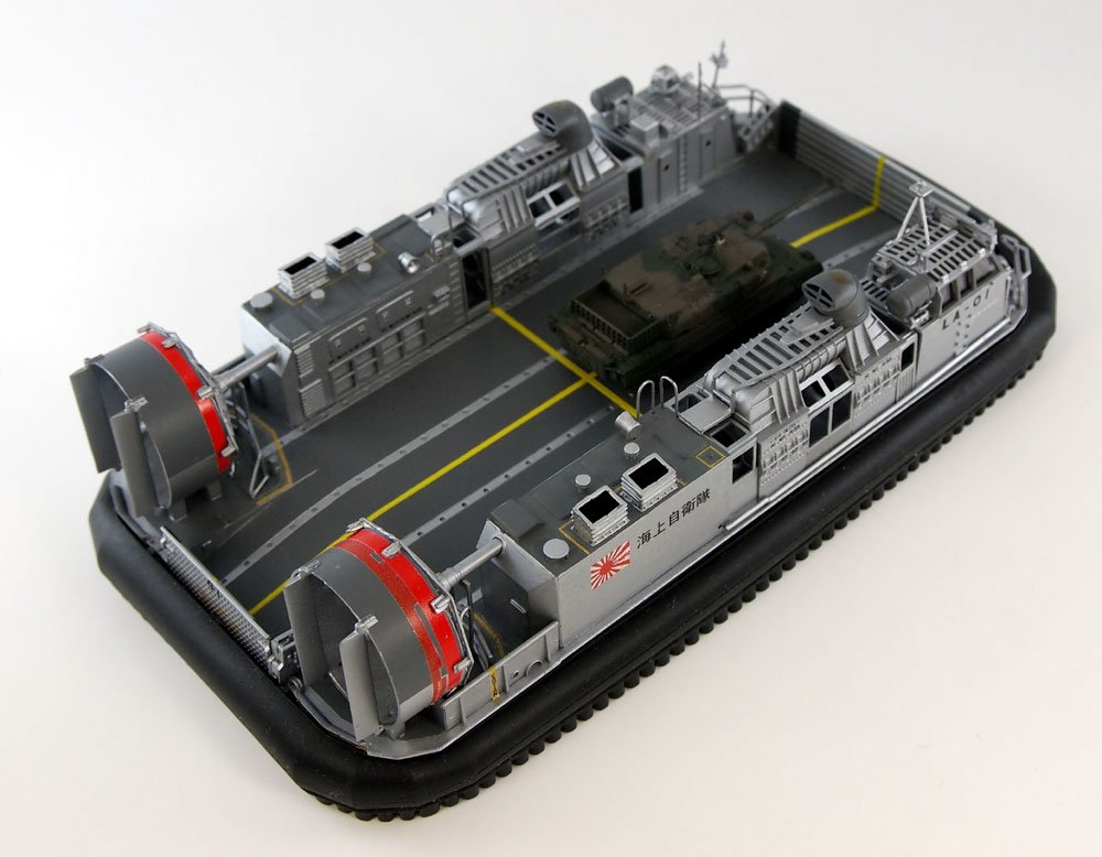 Amazon | ピットロード 1/144 海自エアクッション型揚陸艇 LCAC+