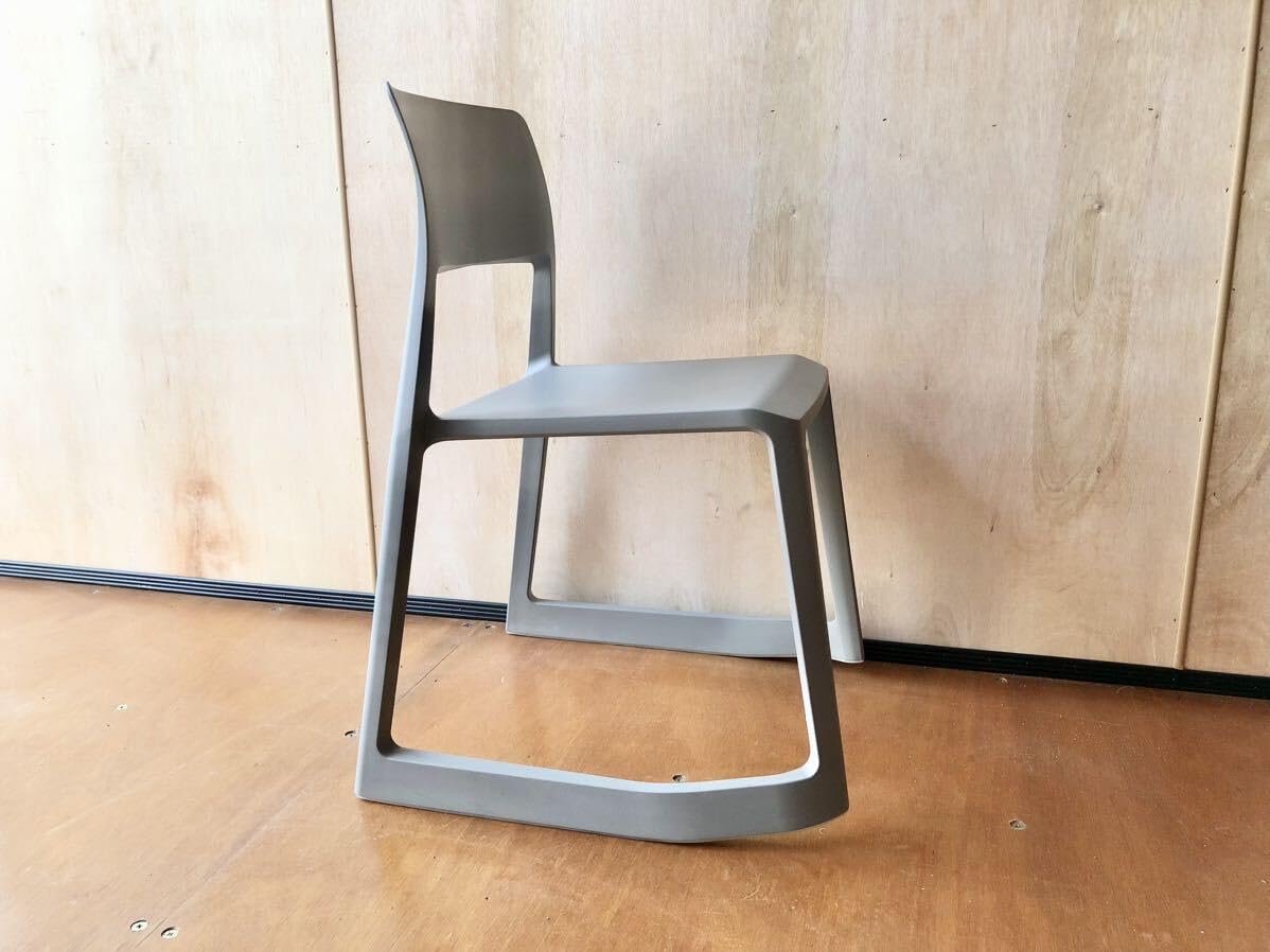Amazon.co.jp: vitra/ヴィトラ ティプトン グレー tipton スタッキング 