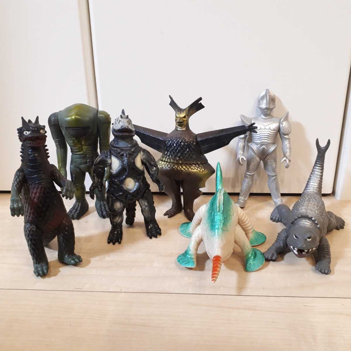 ヤモマーク　ソフビ　ネロンガ　キングマイマイ　ブラコ星人　ケムラー d*7様 ヤモマーク ソフビ ネロンガ キングマイマイ ブラコ星人