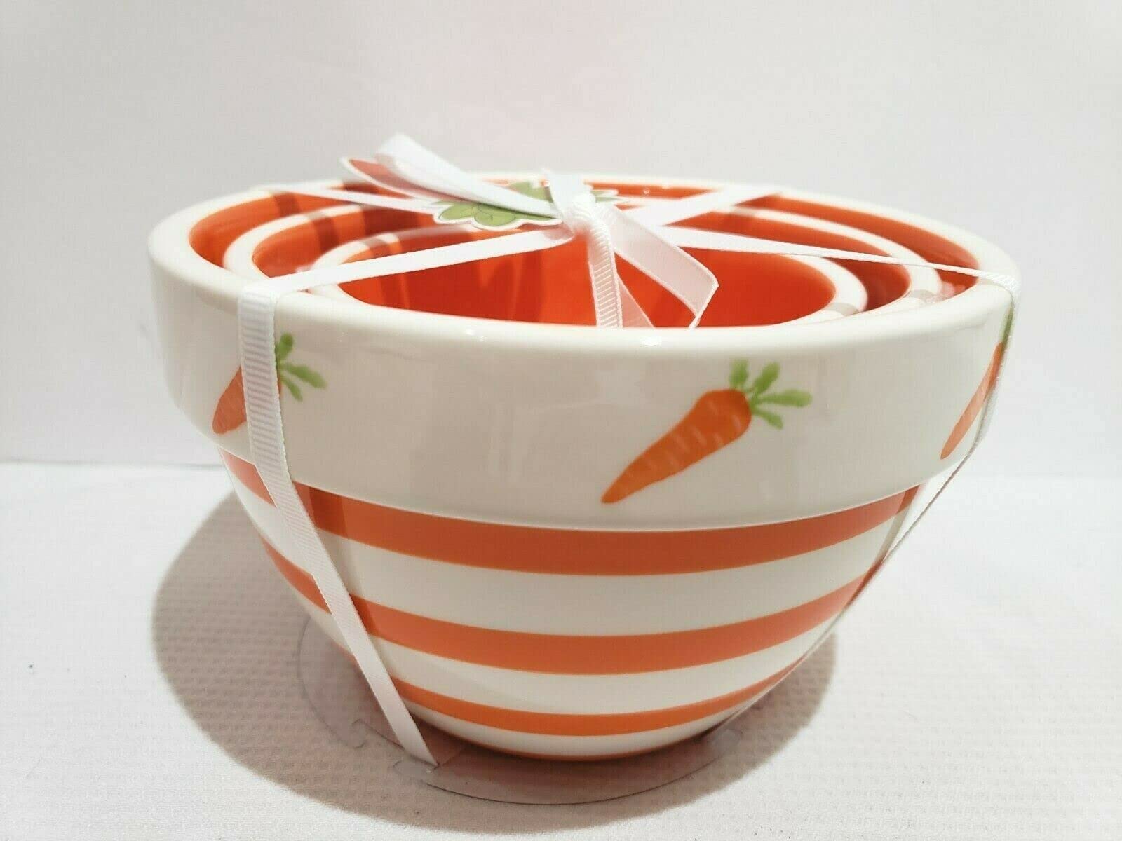 N A Easter Terramoto Ceramic Orange White Carrot Nesting Bowls 