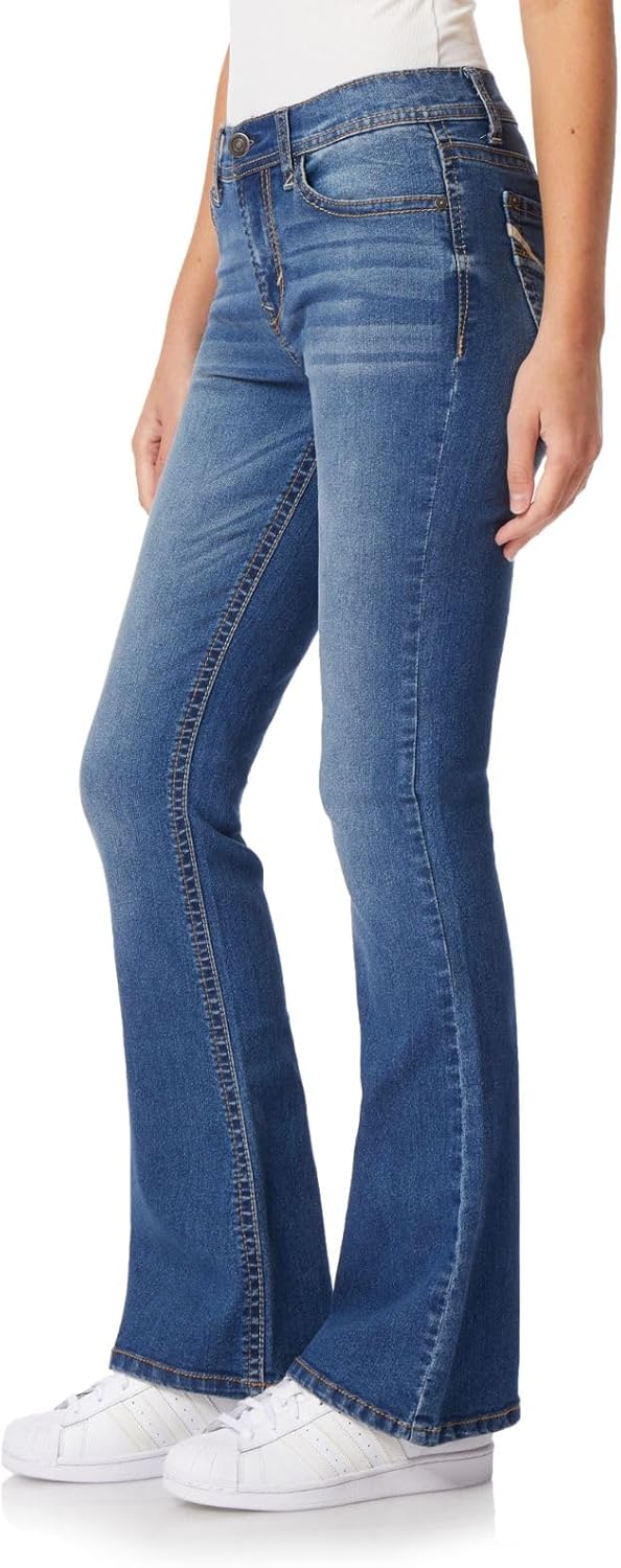 WallFlower Women’s Size Legendary Bootcut Mid-Rise Insta Stretch Juniors Jeans (Standard and Plus)