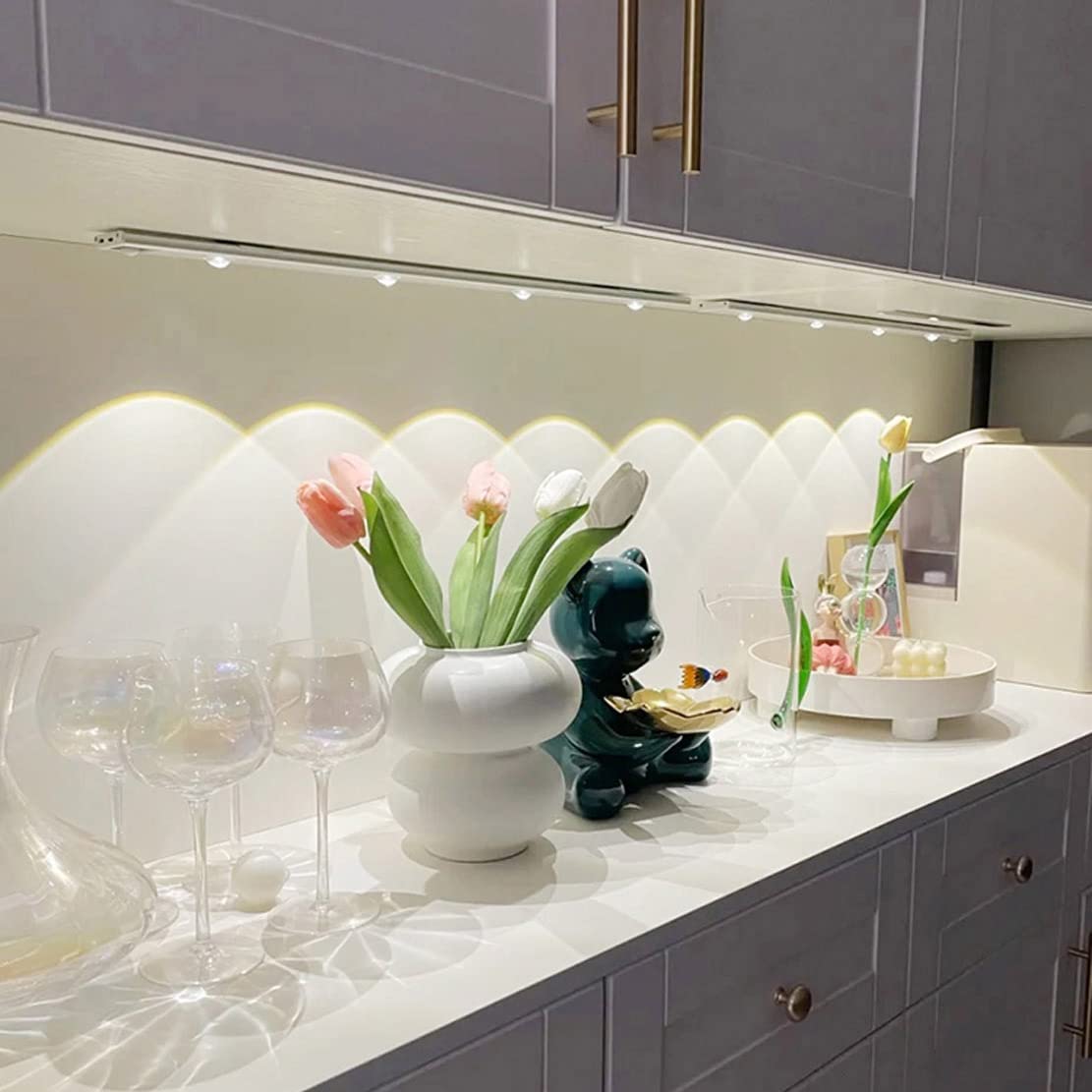 LED Schrankleuchte Küche mit Bewegungsmelder Unterbauleuchte Batteriebetrieben Akku Kabellos USB Aufladbar Dünn Schranklicht mit Schalter Magnetic Lampe,3000K/4000K/6000K,Grau (100cm 10LEDs 3600mAh)