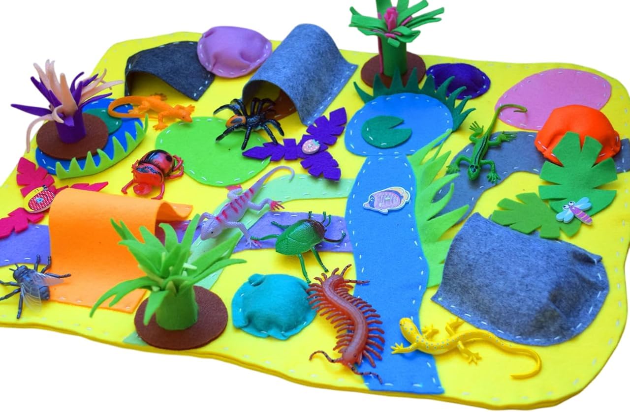 Felt Play Mat Insect and Reptile Waldorf Play Set Small World for Kids Pretend Play Travel Educational Toy Playscape Children Gift Eco-Friendly Toys Sustainable Toys