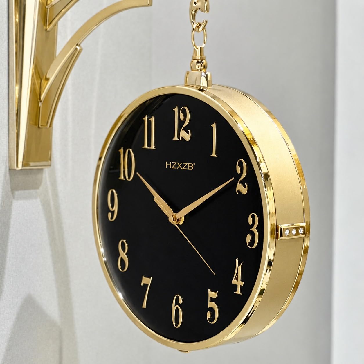 Retro Double-Sided Wall Clock - Elegant Home Decor -3