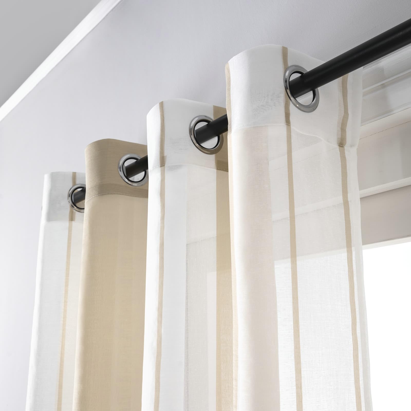Transparente Voile Vorhänge Beige mit Ösen, Polyester Vorhänge Elegant Kurz 2 Stück für Schlafzimmer, H244 x B102 cm