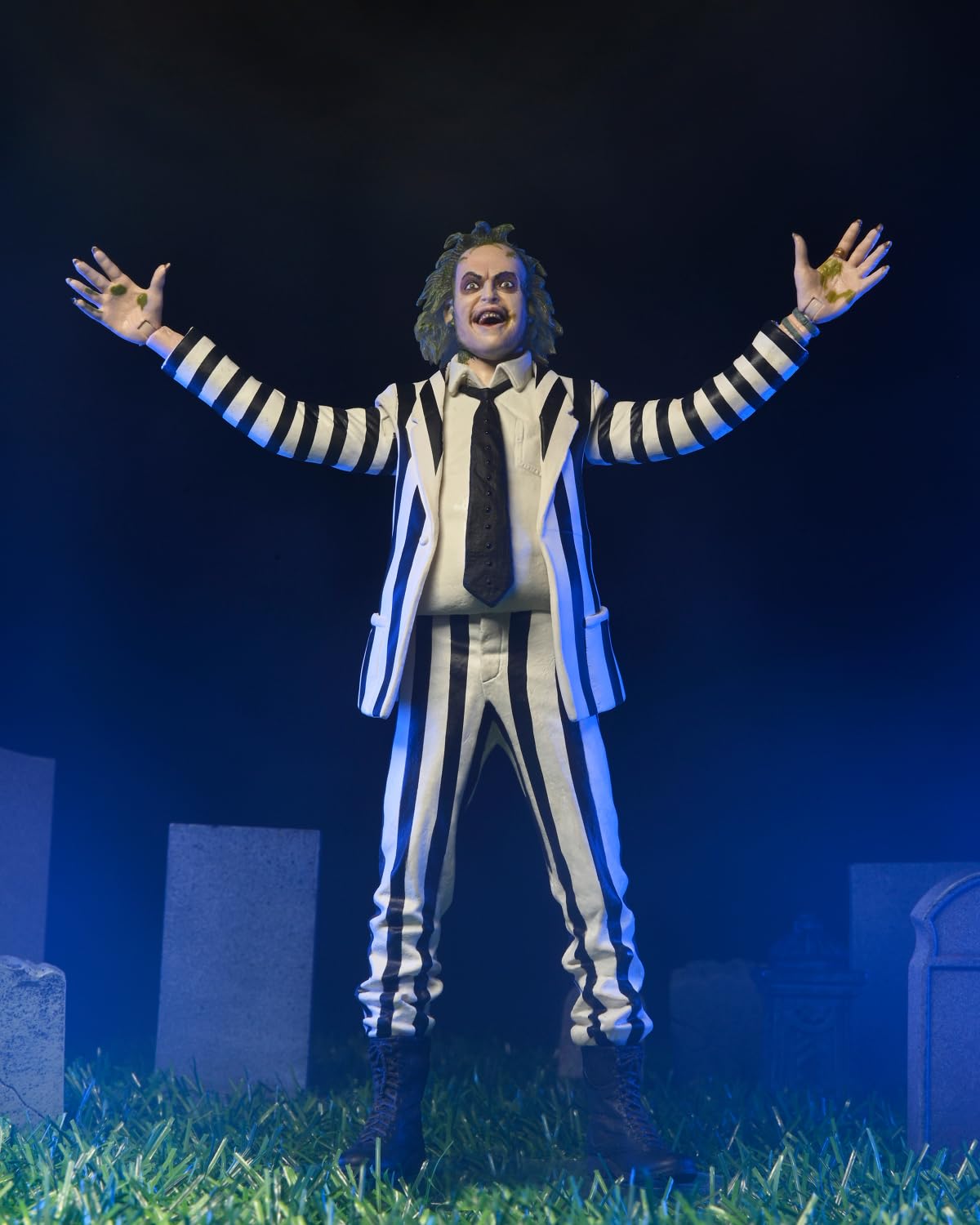 NECA Cult Classic Series 2 7" Figure - Beetlejuice