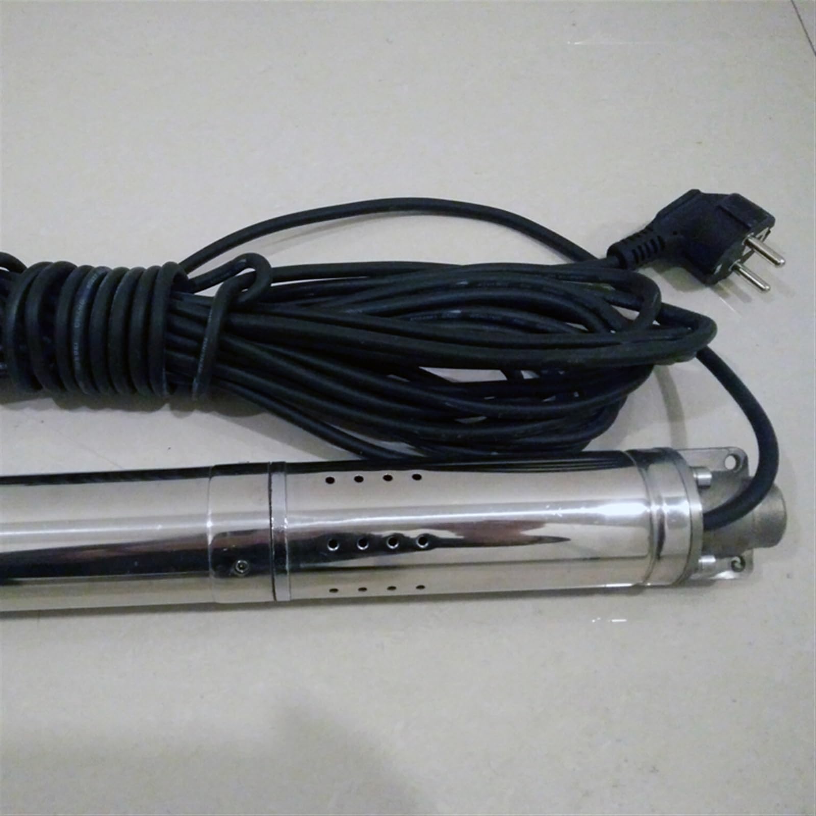 Diepbronpomp 250 W, 3 inch bronpomp met 20 m kabel, max. debiet 1600 l, max. opvoerhoogte 80 m, IP68 2850 tpm, roestvrij staal, waterpomp voor fontein, irrigatie van boerderijen