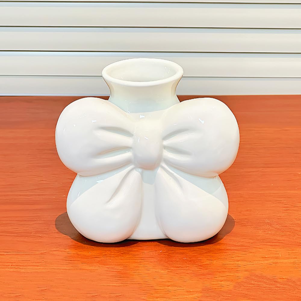 Vase en céramique d'art avec nœud élégant pour décoration haut de gamme