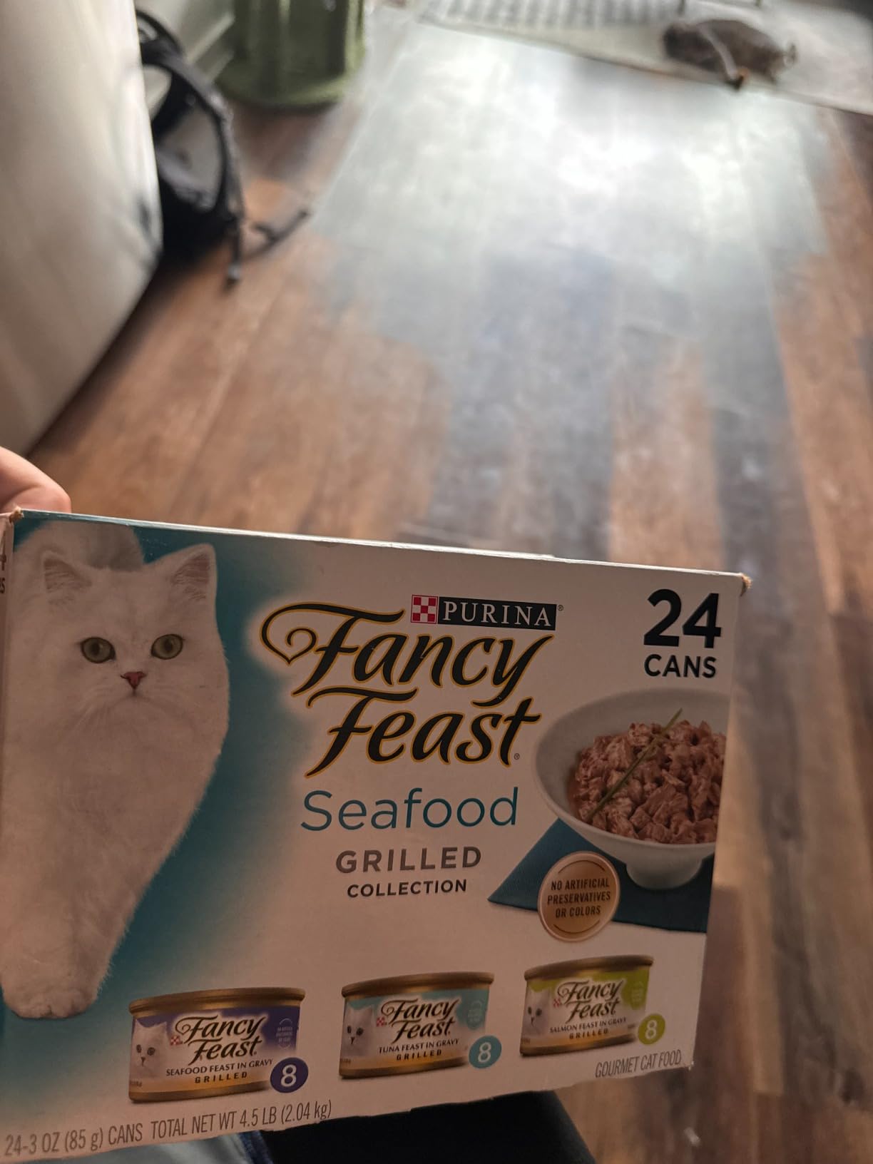 Purina Fancy Feast Grilled Wet Cat Food Seafood Collection in Wet Cat Food Variety Pack - (Pack of 24) 3 oz. Cans photo review