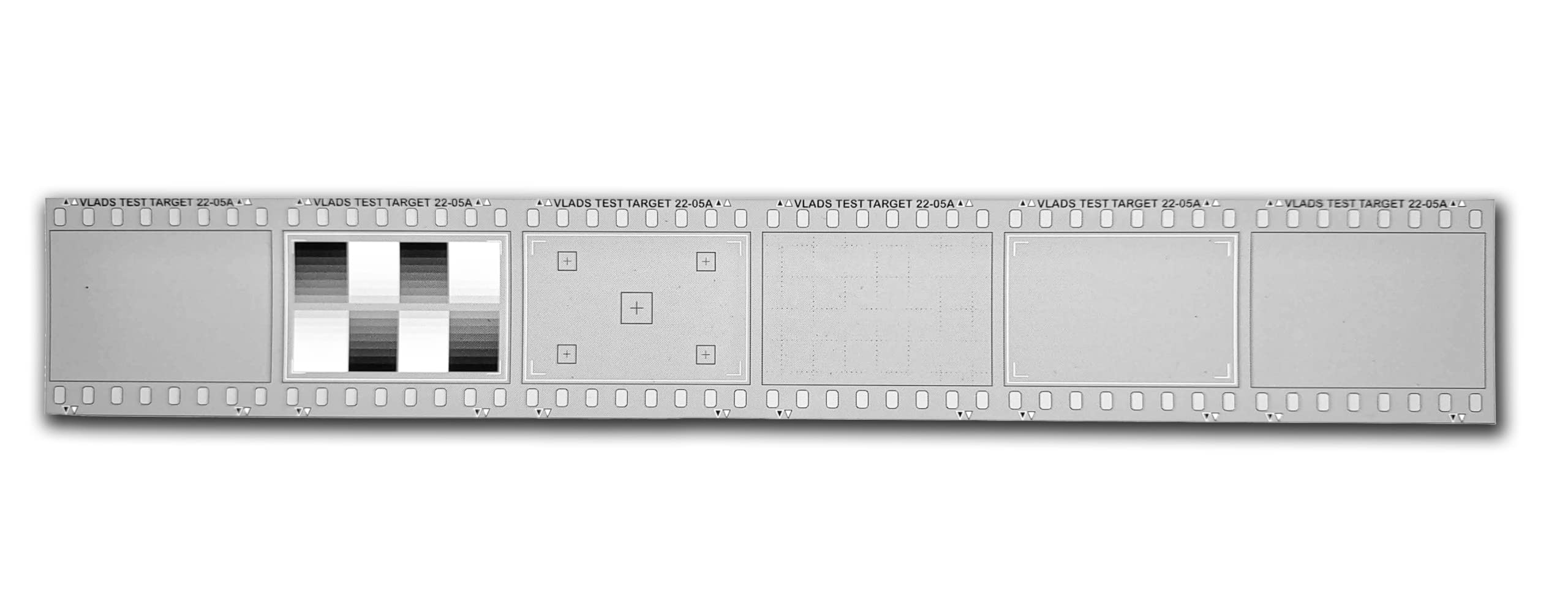35 mm Focus and Alignment Aid for DSLR/mirrorless Film Scanning by Vlads Test Target. Fine-Tune All 35 Film scanners and Carriers for Highest Sharpness and Fidelity. Clearence Sale.