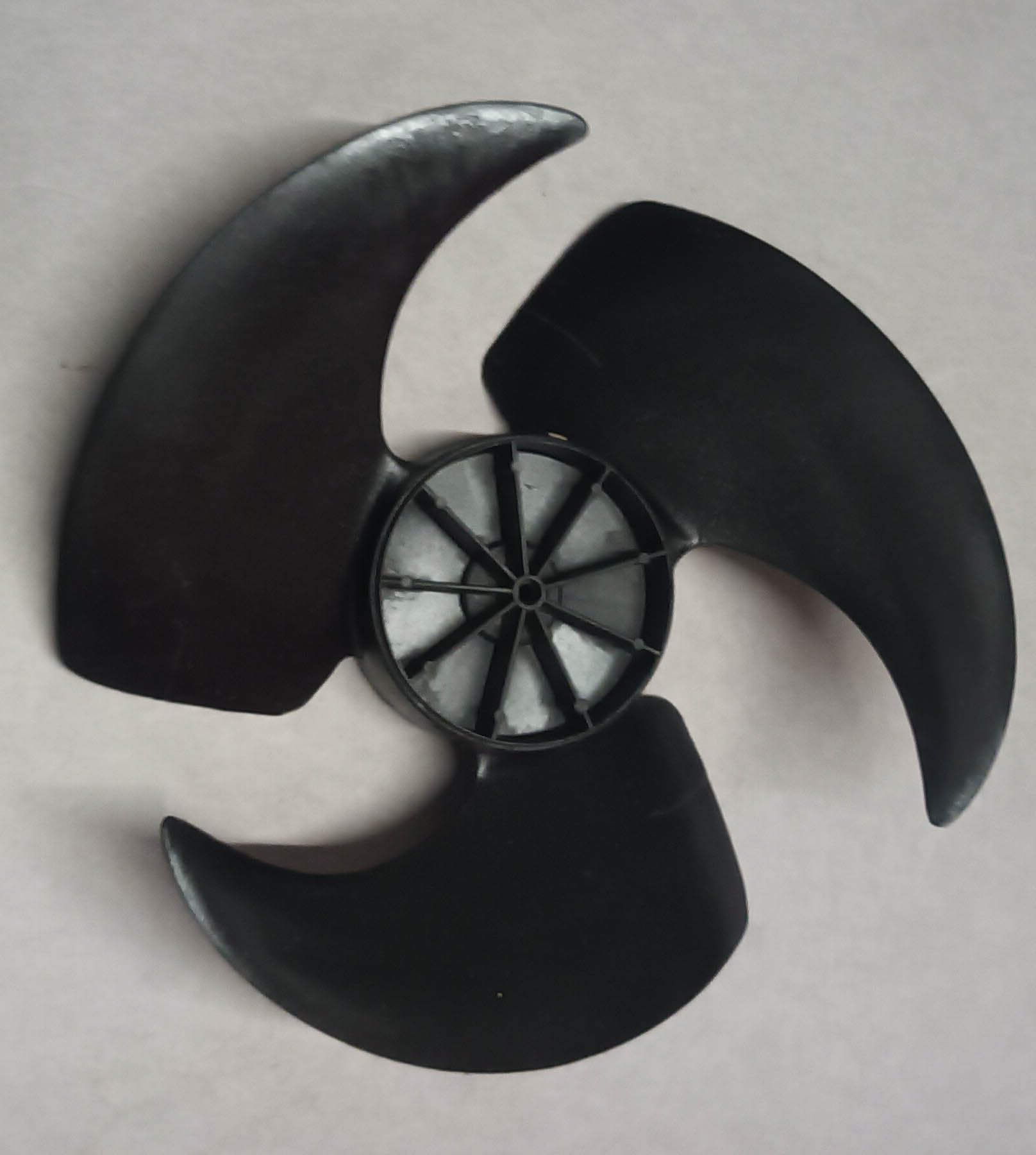 3 Leaf Air Conditioners Fan Blade Black Colour 16. inch Hole Dia:15mm 00-8 1