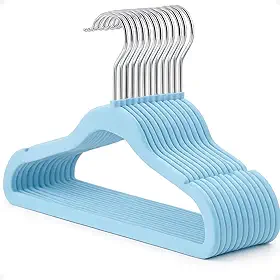 【Cozena】Kit 10 Cabides de Veludo Infantil Antideslizante - Ideal para roupas infantis e de bebê - Design slim que economiza espaço no armário (Azul)