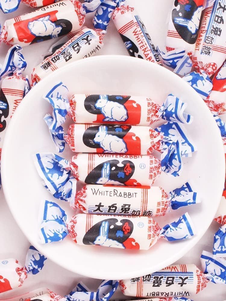 HUWOYMX White Rabbit Toffee Childhood Tastes Toffee Small Gifts Snacks Shanghai Specialties White Rabbit Creamy Candy Toffee 53.1 Oz(1500 Gram) 大白兔原味奶糖 1500g (53.1 Oz(Pack of 3))