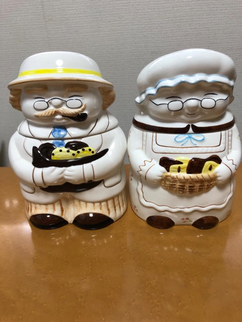 Amazon.co.jp: ステラおばさん&おじさん 陶器製 クッキージャー : おもちゃ