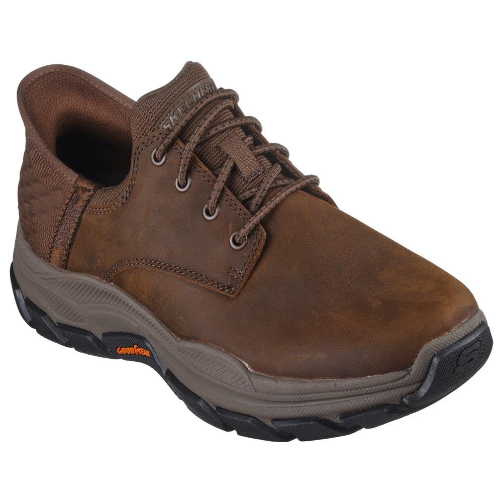 Skechers Men's Respected - Garrett Leather Round Toe Bungee Lace Slip-Ins