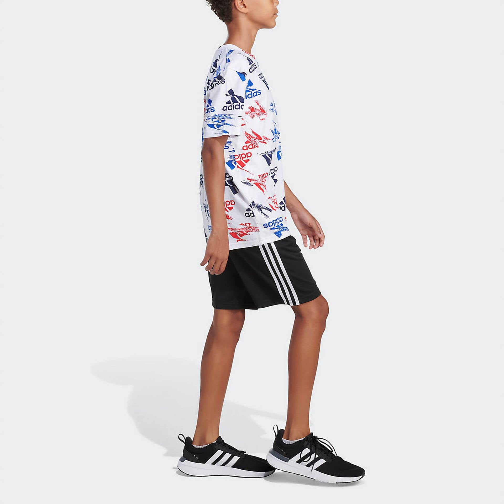 adidas Koszulka chłopięca z nadrukiem Glitchy Allover
