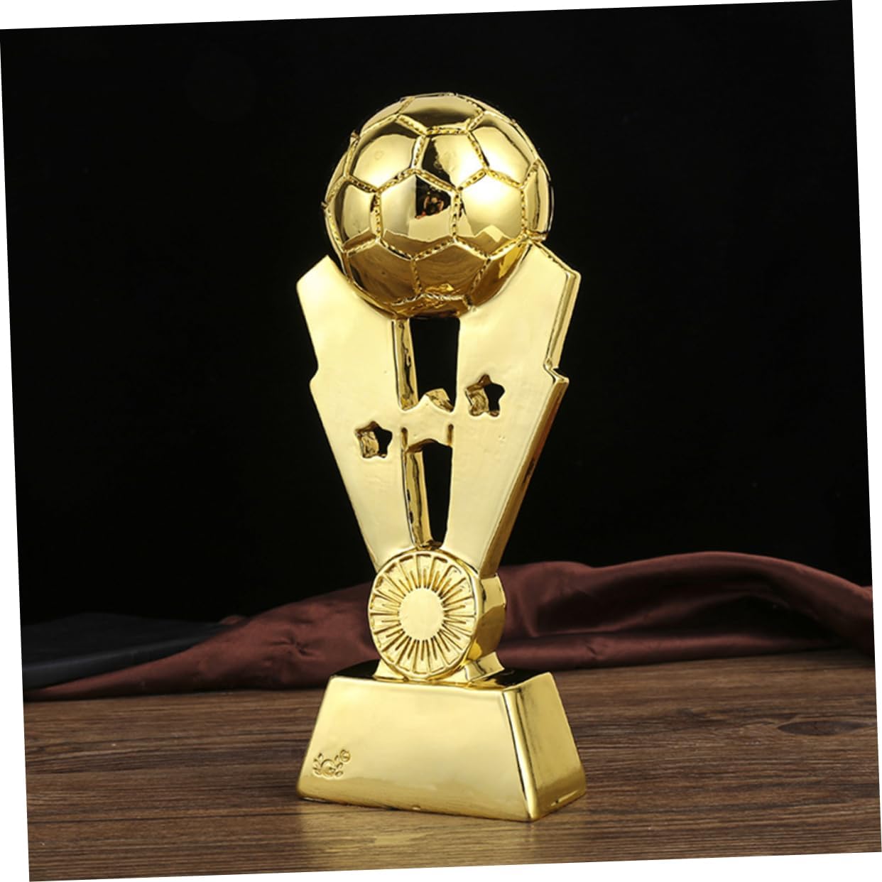 Golden Plating Resin Soccer Trophy Award for Sports Achievement Decoration for School Office Kindergarten Celebrations