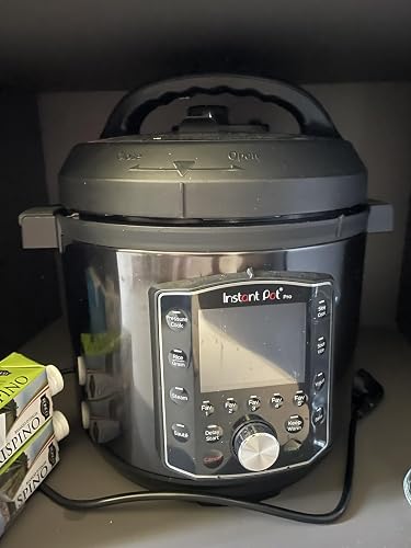 Instant Pot Pro 6, 10-in-1 Multifunction Electric Pressure Cooker