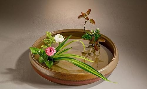 Miniatura 5 de JapanBargain 2301, Flower Frog Ikebana Kenzan japonés para arreglos florales de latón, soporte para agujas de sol y luna, hecho en Japón, 3-34