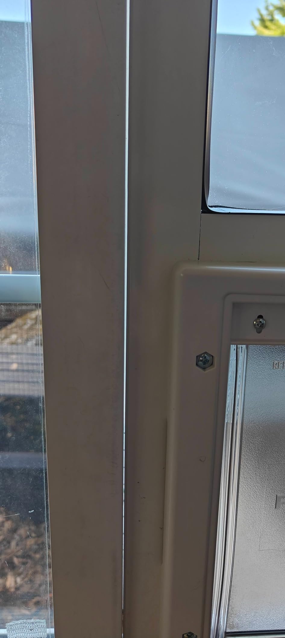 47/mo Finance Patio Pacific Pet Door for Horizontal Sliding Windows