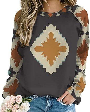 ZOCANIA Aztec Sweatshirt for Women Long Sleeve Cow Girls Outfits Womens Crewneck Loose Fit Womens Western Sweatshirts