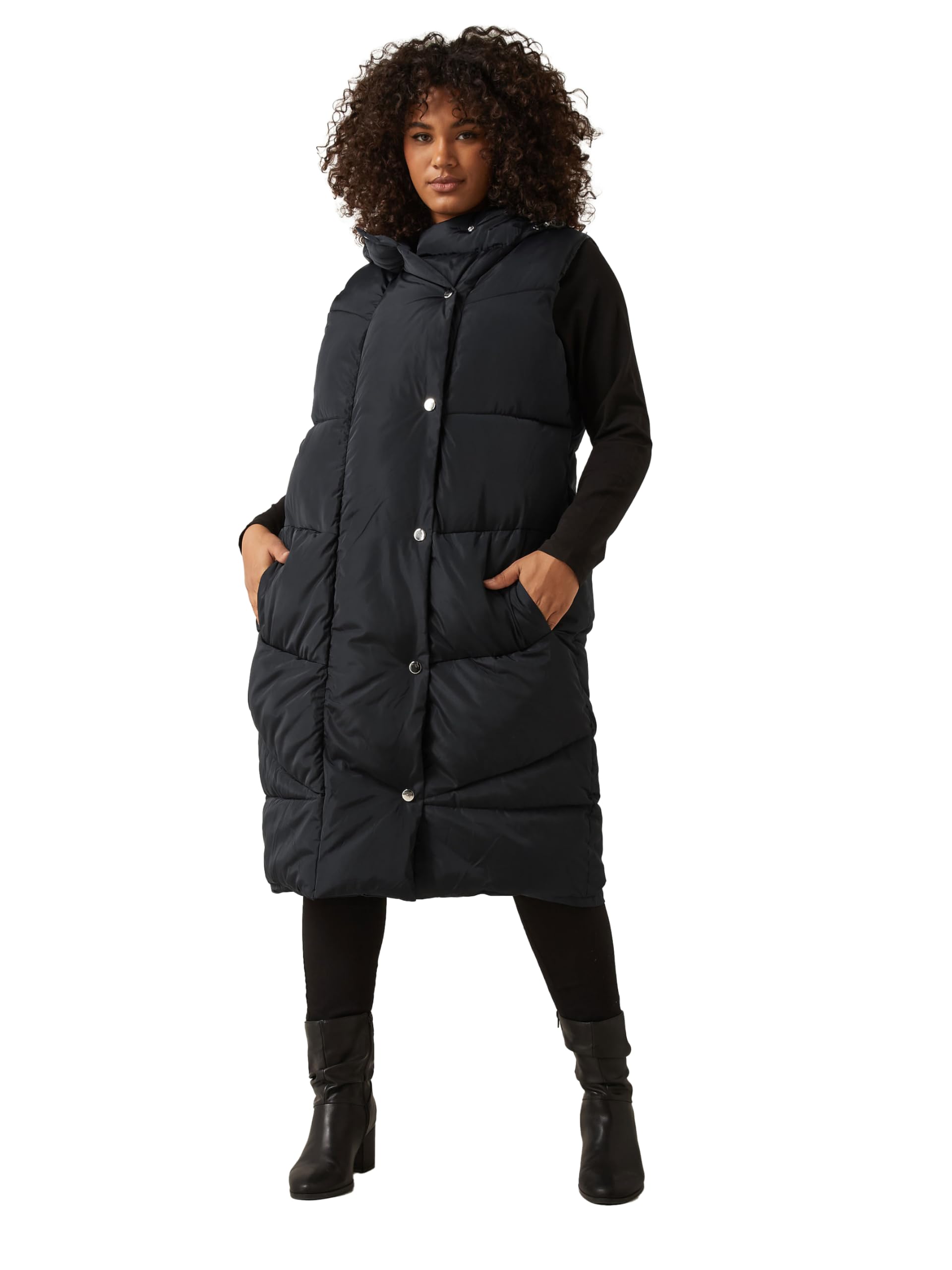 Evans Women's Black Curve Padded Gilet - Plus Size Curve