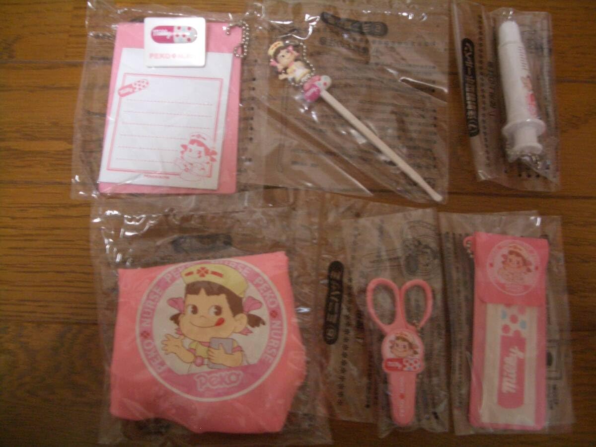 Amazon.co.jp: ペコちゃん ペコスマイル ミニ救急 全15種 19個 ひみつ