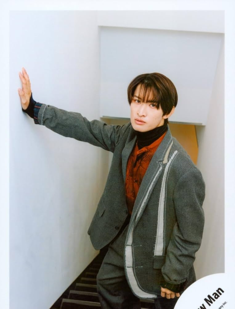 Amazon.co.jp: Snow Man 公式 生 写真（向井康二）SM03169 : おもちゃ