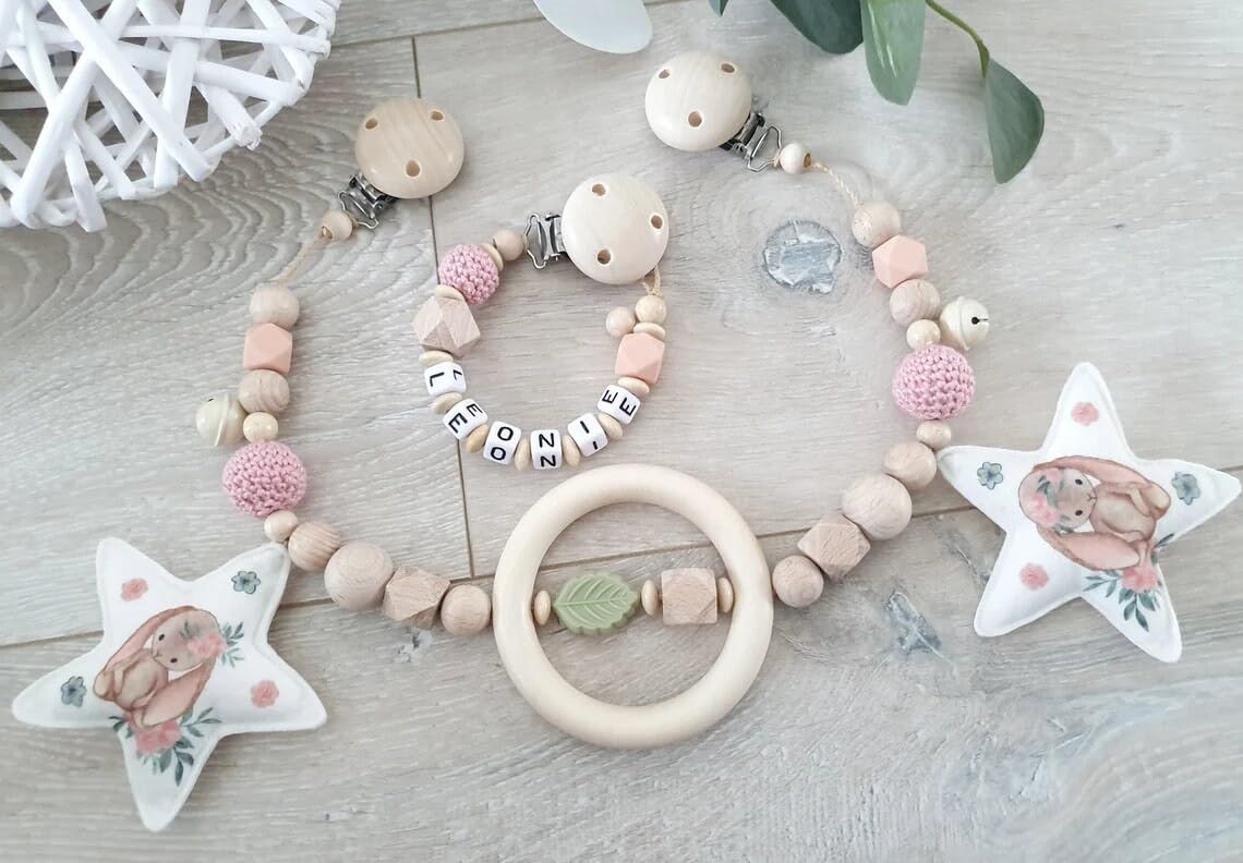 Windeltorte XXXL mit Namen - Kuscheltier süßer Hase - Schnullerkette Greifling Kinderwagenkette - Geschenk, Babyparty, Geburt Taufe + Gratis Grußkarte (Katze Kätzchen rosa)
