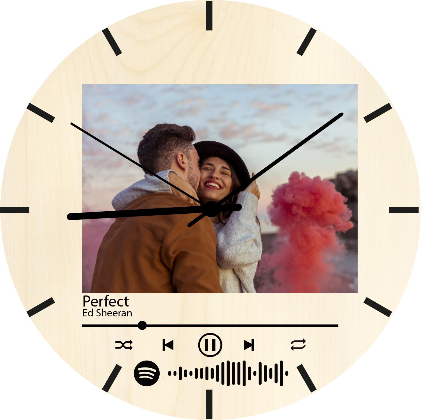 Stileitaliano Orologio Spotify personalizzato da parete in legno moderno a  muro casa soggiorno cucina con foto stampa Idea Regalo per San Valentino  anniversario compleanno (Rotondo con trattini) : Amazon.it: Casa e cucina