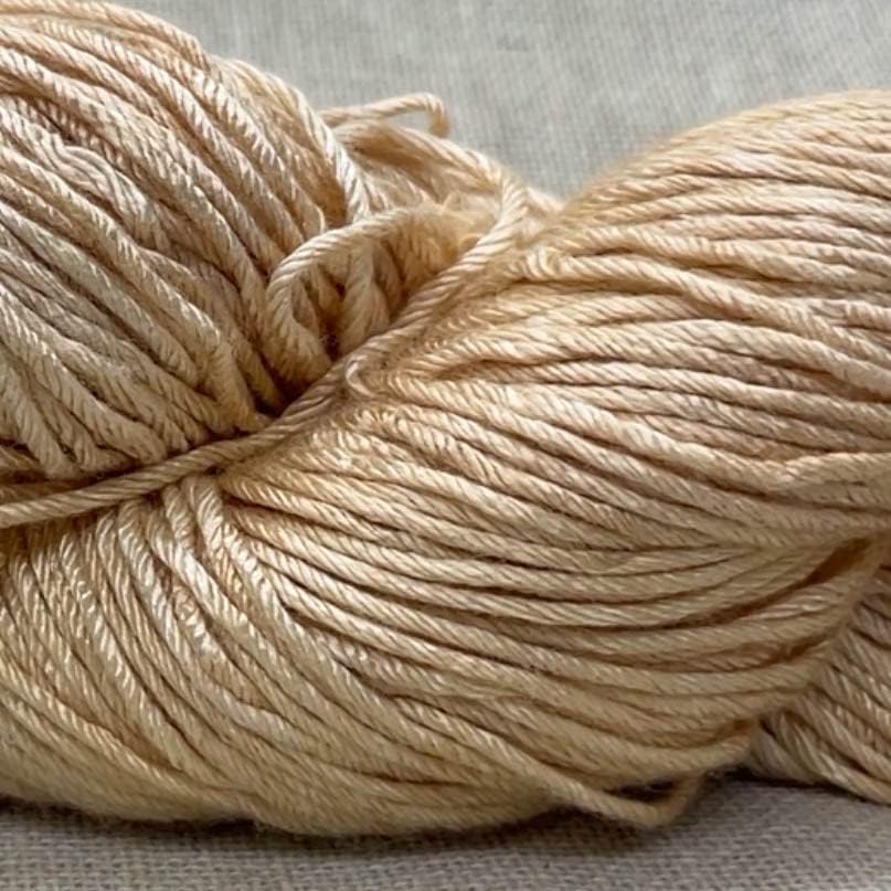 Miniatura 4 de Hilo de Seda Vegetal 100% Viscosa, Formato Madeja de 3.53 oz. Ideal para Tejer y Ganchillo