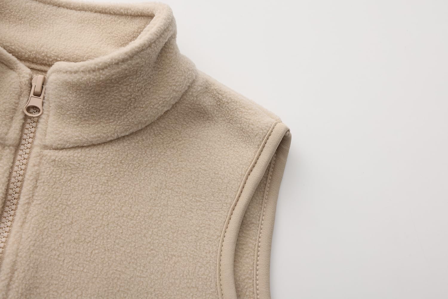 ACESTAR Boys Girls Polar Fleece Vest – Kids Sleeveless Jacket, Full Zipper and Pockets, Warm Winter Outerwear (3-12 Years) - Image 4