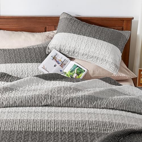 Image of Andency Queen Quilt Bedding Set Dark Grey, 3 Pieces Patchwork Summer Striped Ultra Soft Lightweight Bedspreads, Coverlets Set with 2 Pillow Shams for All Seasons (90 inchx96 inch)