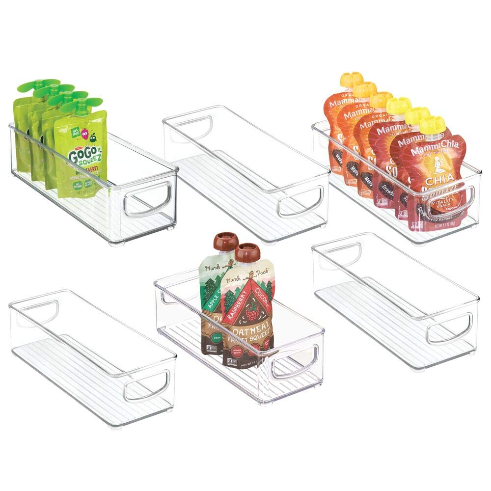mDesign Stapelbare Kunststoff-Küchenschrank, Kühlschrank oder Gefrierschrank, Lebensmittelaufbewahrungsbehälter mit Griffen, Organizer für Obst, Joghurt, Quetschbeutel, 6 Stück, transparent