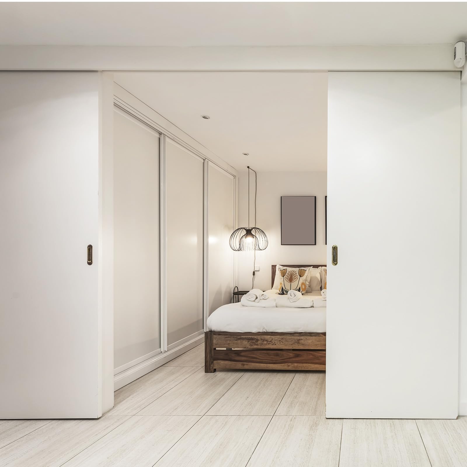 VEVOR Kit de Herrajes para Puertas Corredizas de 1828 mm de Aleación de Aluminio para Puertas Corredizas de Armario con Tiradores, para Sistema de 2 Puertas para Puertas de 35-45 mm de Grosor