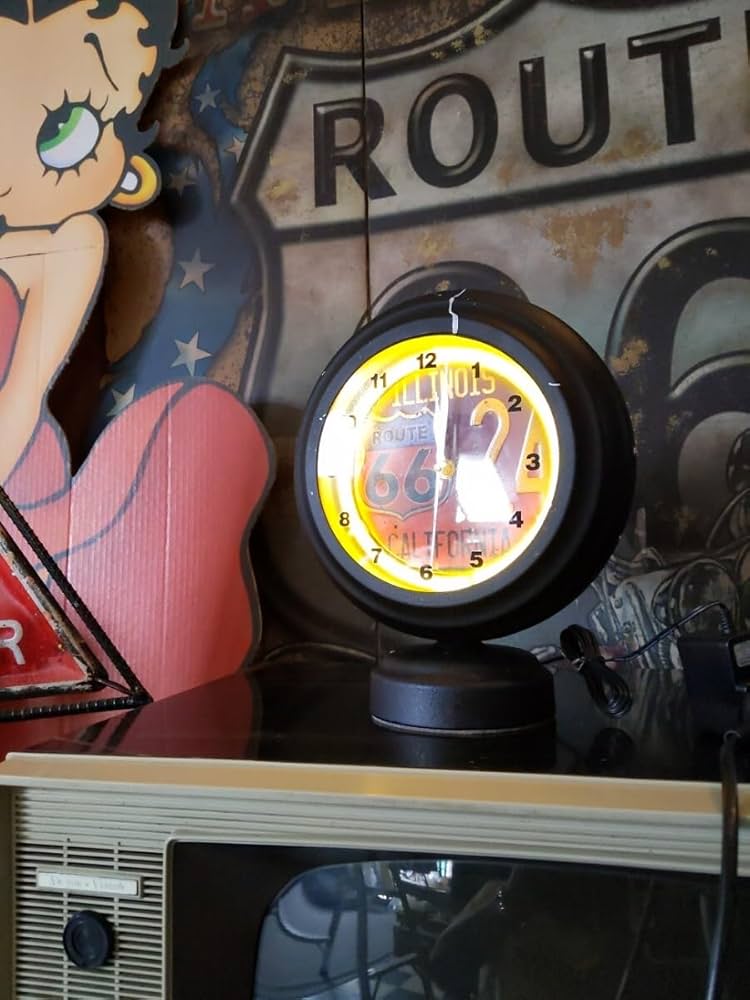 お宝放出 アメ雑 ベティー&ラットフィンク 盛り沢山ディスプレイボード置時計 お宝放出 アメ雑 ベティー&ラットフィンク盛り沢山ディスプレイ