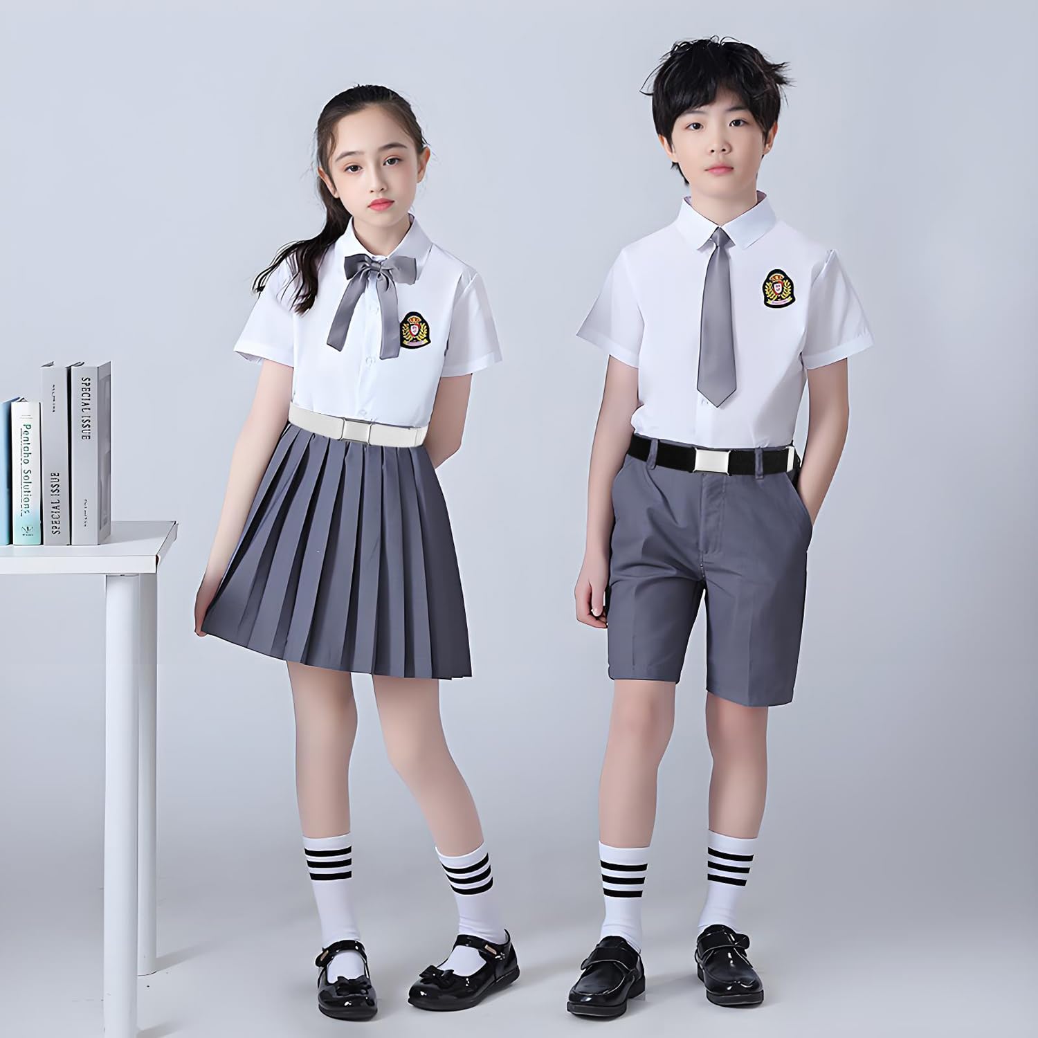 Cinturón Infantil Ajustable (2 Piezas), Cinturón elástico para niños y niñas, Con hebilla magnética simple, Para niños y niñas, pantalones cortos y pantalone, Negro + Gris