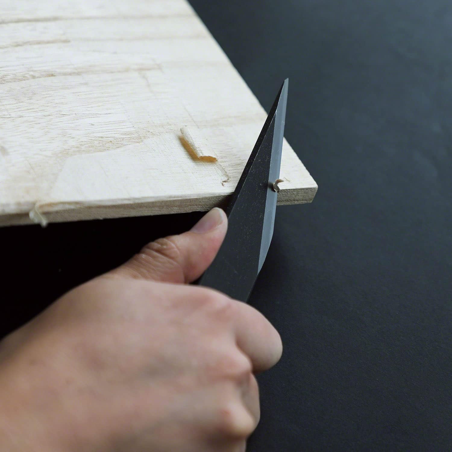 Wazakura Kiridashi Knife - Right Hand Japanese Marking & Woodworking Knife | Hand Forged Razor Sharp Carbon Steel Blade Made in Japan (21mm)