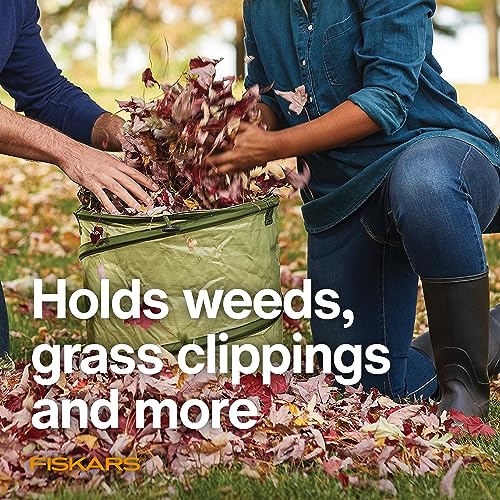 Image of Fiskars 30-Gallon Kangaroo Collapsible Pop Up Garden Bag for Yard Waste