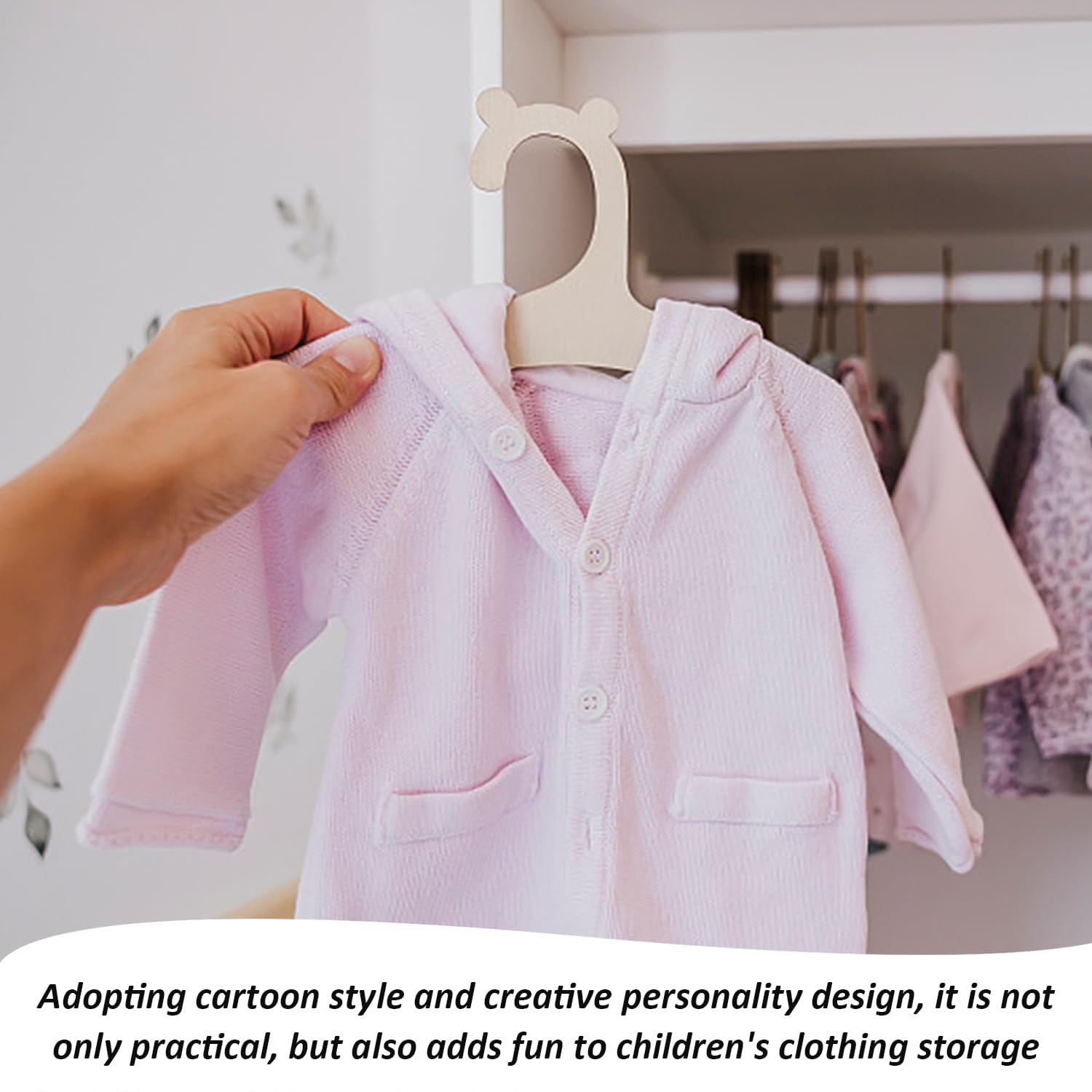 JTMKYO 20 Wooden Children'S Clothes Hangers, Cartoon-Shaped Clothes Hangers, Creative And Personalized Clothes Hangers, Household Items, And Clothes Storage Supplies. - Image 4