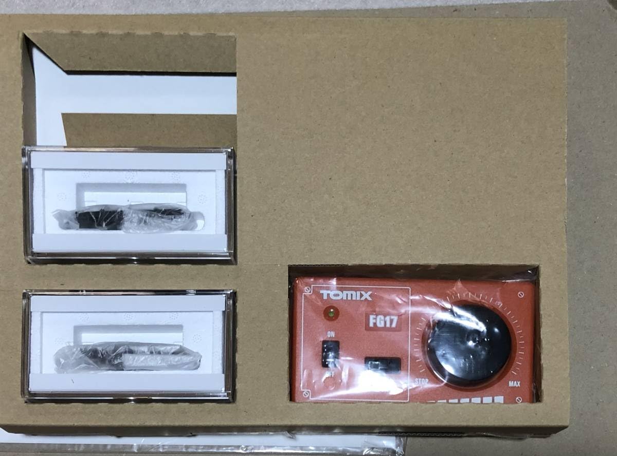 Amazon | 90097 小型ディーゼル機関車 鉄道模型 ファースト