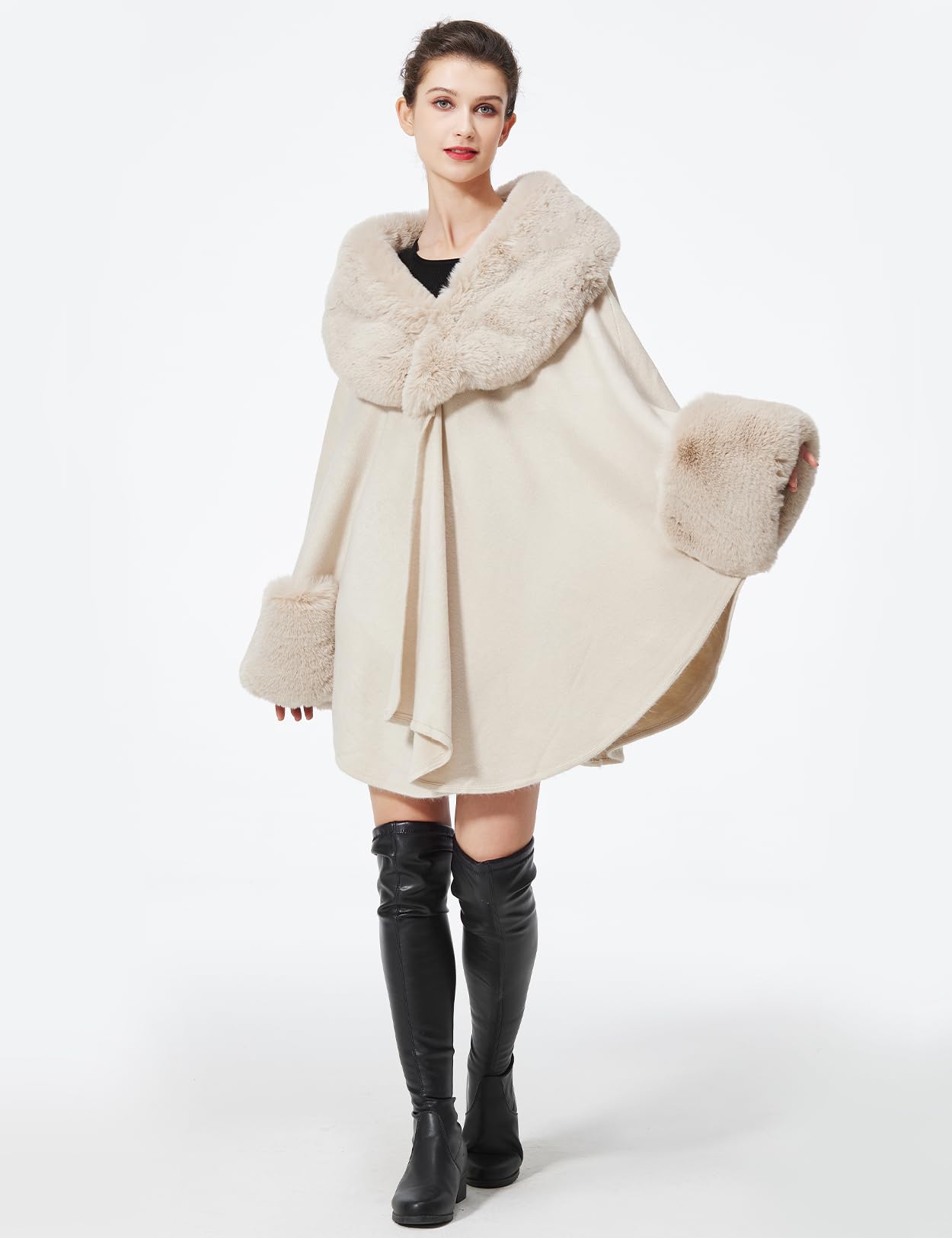 BEAUTELICATE Kunstpelz Poncho Stola Damen Umhang Cape Herbst Strickjacke Winter Mantel Mit Kunstfell Kragen Für Hochzeit Braut Abend S105