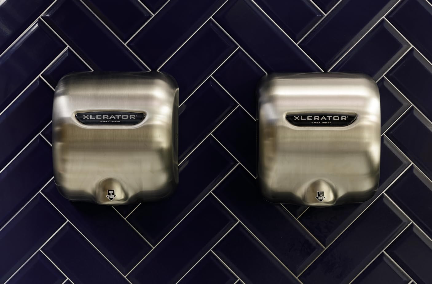 Suszarka do rąk XLERATOR firmy Excel Dryer, bezdotykowa suszarka do rąk do toalet komercyjnych, szybka, energooszczędna, XL-SB, 230 V