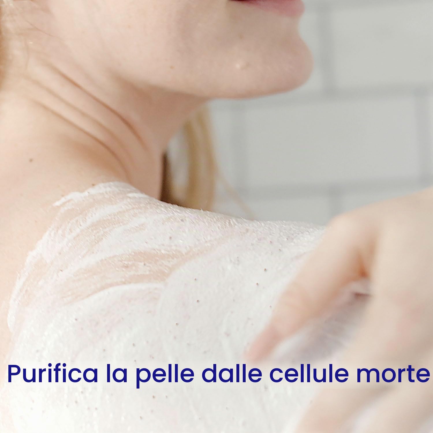 DOVE Scrub esfoliante per il corpo al melograno
