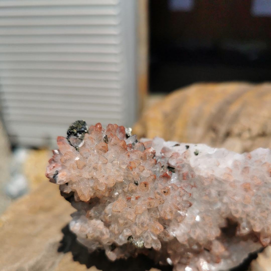 パイライト　ピンク水晶クラスター　9　共生鉱物　鑑賞石　石　置物　オブジェ Amazon.co.jp: パイライト ピンク水晶クラスター 6 共生鉱物 鑑賞石 石