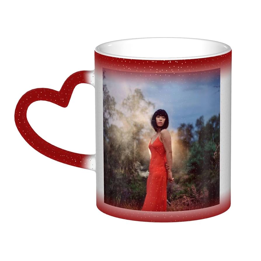 Amazon.co.jp: 宇多田 ヒカル (5) おしゃれ マグカップ 繰り返し