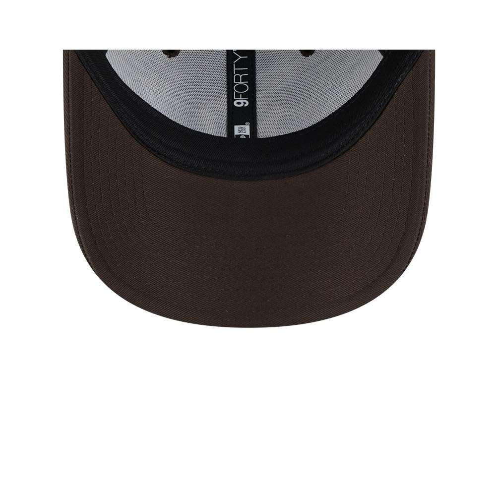 New Era York Yankees MLB League Essential Brown White 9Forty Adjustable Cap